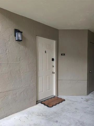 $2,000 | 1740 Palm Cove Boulevard, Unit 105, Delray Beach, FL 33445