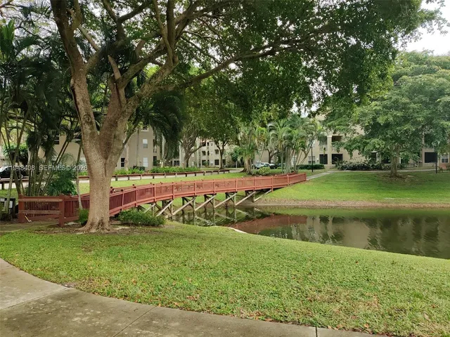 $2,000 | 1740 Palm Cove Boulevard, Unit 105, Delray Beach, FL 33445