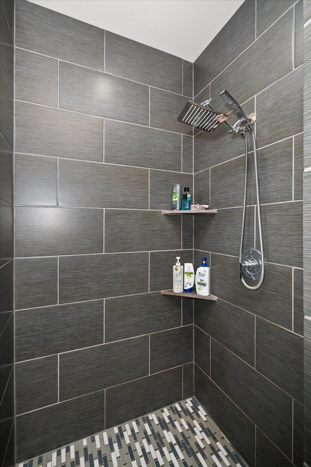 6810 West Melville Road Cheney, WA 99004 - Photo 15 of 48