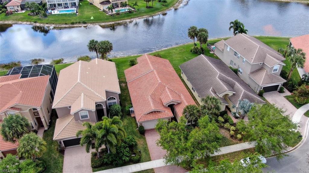 2142 Khasia Point Naples, FL 34119 - Photo 4 of 31 Gallery Image 4
