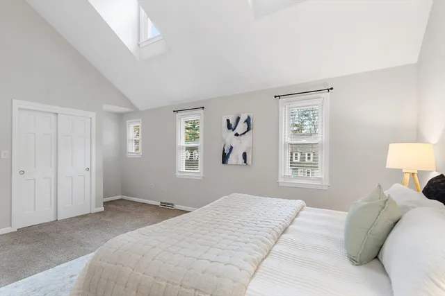 a view of a livingroom with furniture