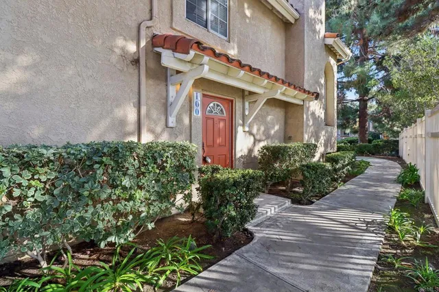 $999,900 | 7747 Caminito Monarca, Unit 100, Carlsbad, CA 92009