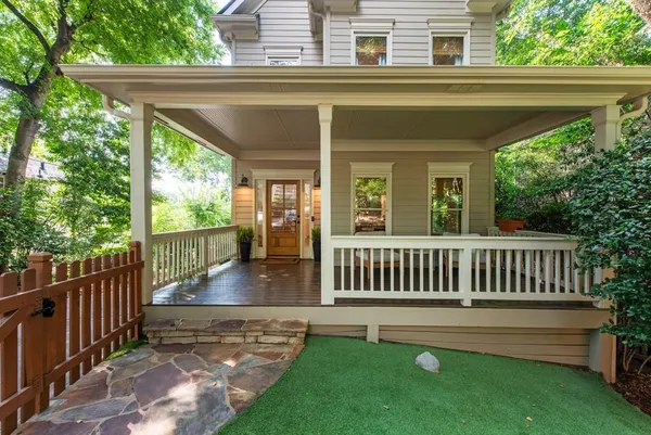 $1,095,000 | 1064 Davis Circle Northwest, Atlanta, GA 30318