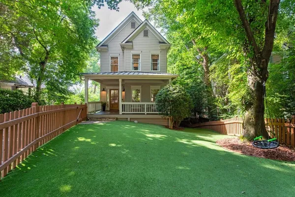$1,095,000 | 1064 Davis Circle Northwest, Atlanta, GA 30318
