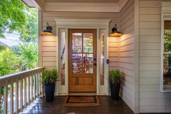 $1,095,000 | 1064 Davis Circle Northwest, Atlanta, GA 30318