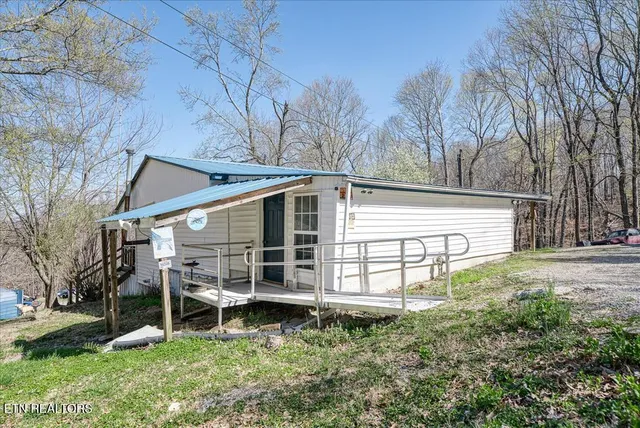 $122,500 | 618 Old Baker Mountain Road, Spencer, TN 38585