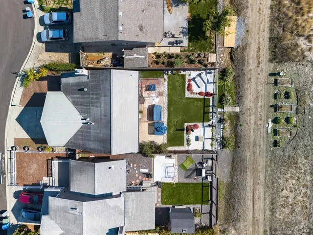 $3,900 | 1567 Gretchen Court, Rohnert Park, CA 94928