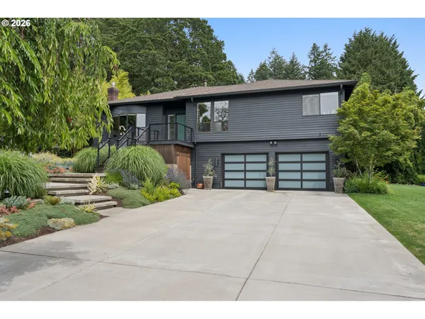$865,000 | 12530 Southwest 58th Avenue, Portland, OR 97219