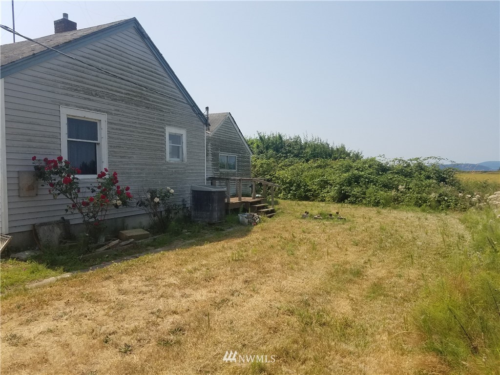 14140 Church Road Bow, WA 98232 - Photo 3 of 7 Gallery Image 3