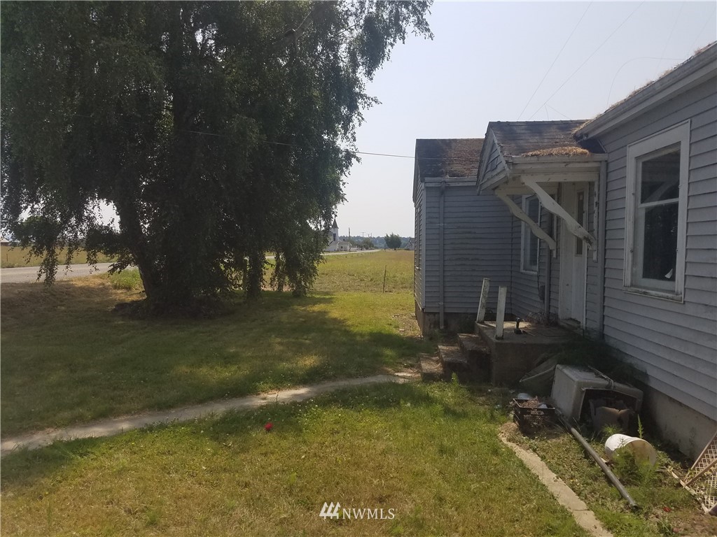 14140 Church Road Bow, WA 98232 - Photo 4 of 7 Gallery Image 4