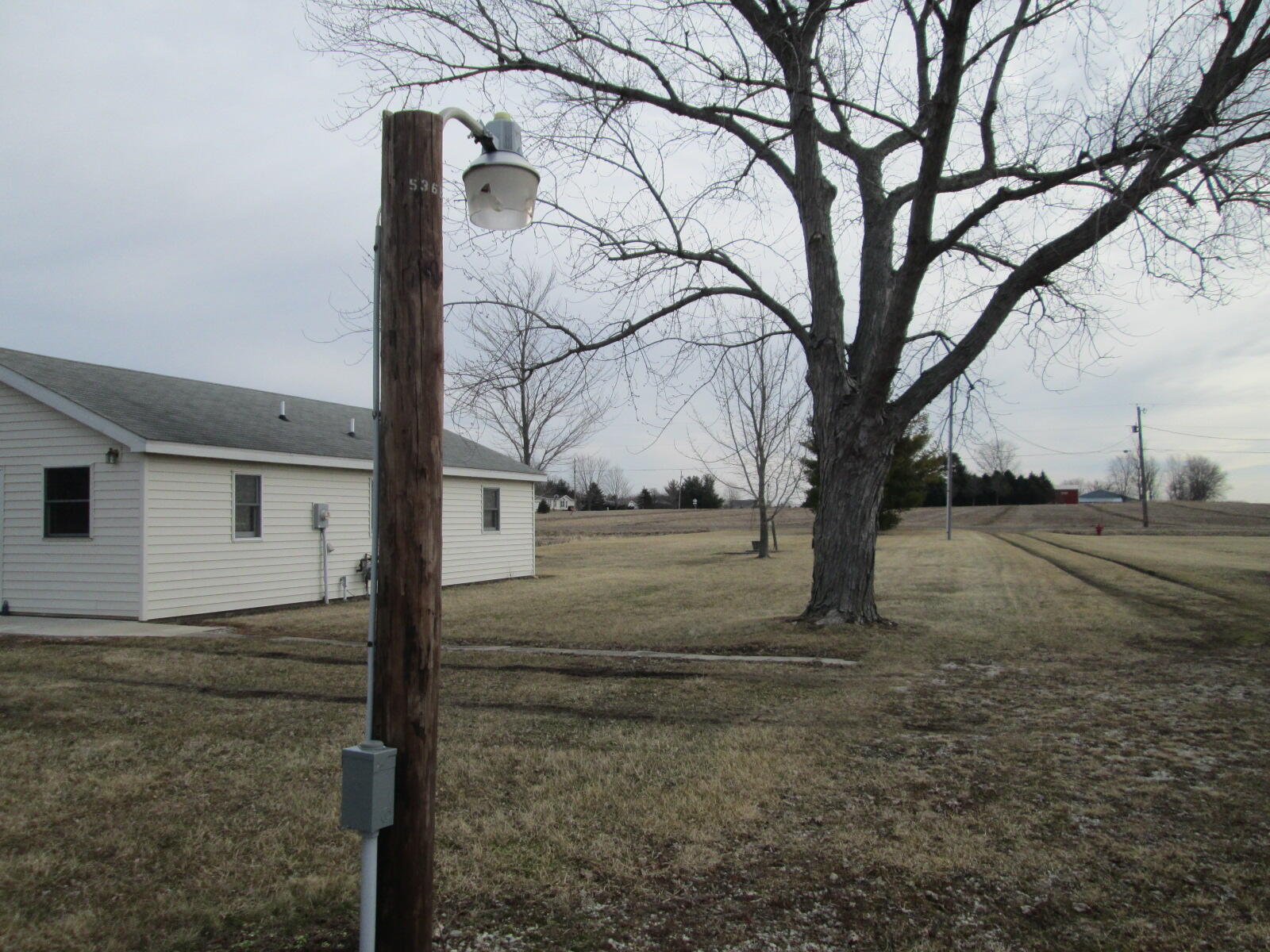 9328 Date Road Baroda, MI 49101 - Photo 6 of 21 IMG_5246