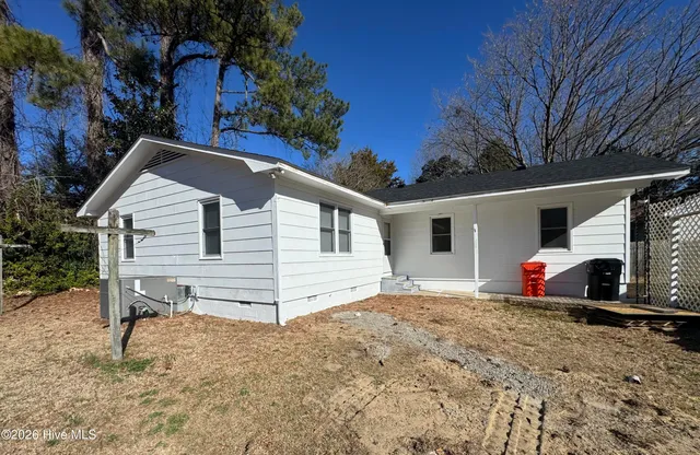$1,217 | 108 Jennings Drive, Unit B, Elizabeth City, NC 27909