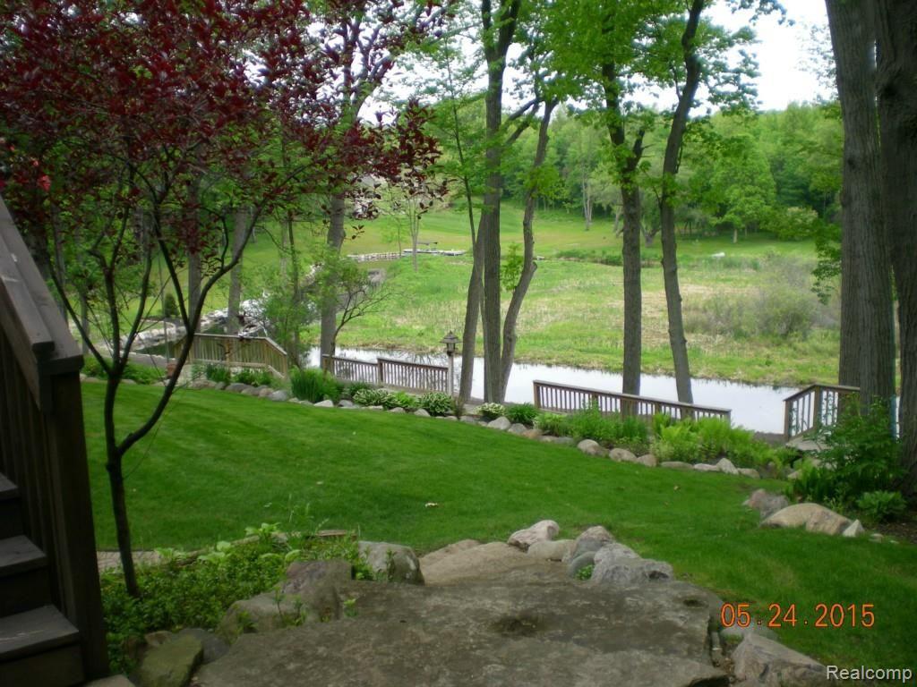 4200 Colonial Court Howell, MI 48843 - Photo 15 of 86 2nd 4200 COLONIAL CT 026 - Copy.jpg