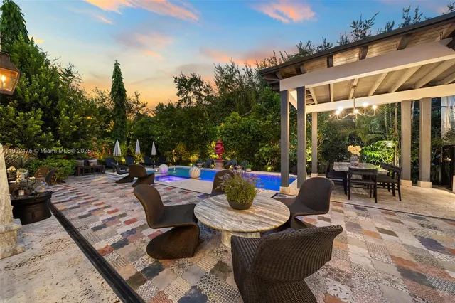 $7,500,000 | 590 Northeast 59th Street, Miami, FL 33137