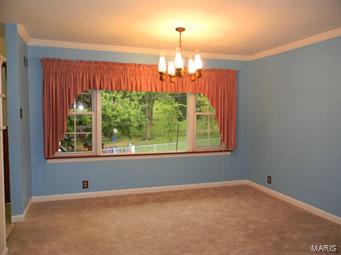 1290 Chambers Road St. Louis, MO 63137 - Photo 4 of 21 Gallery Image 4