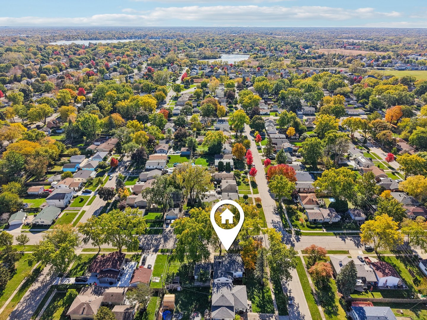 207 North Idlewild Avenue Mundelein, IL 60060 - Photo 43 of 46 an aerial view of multiple house