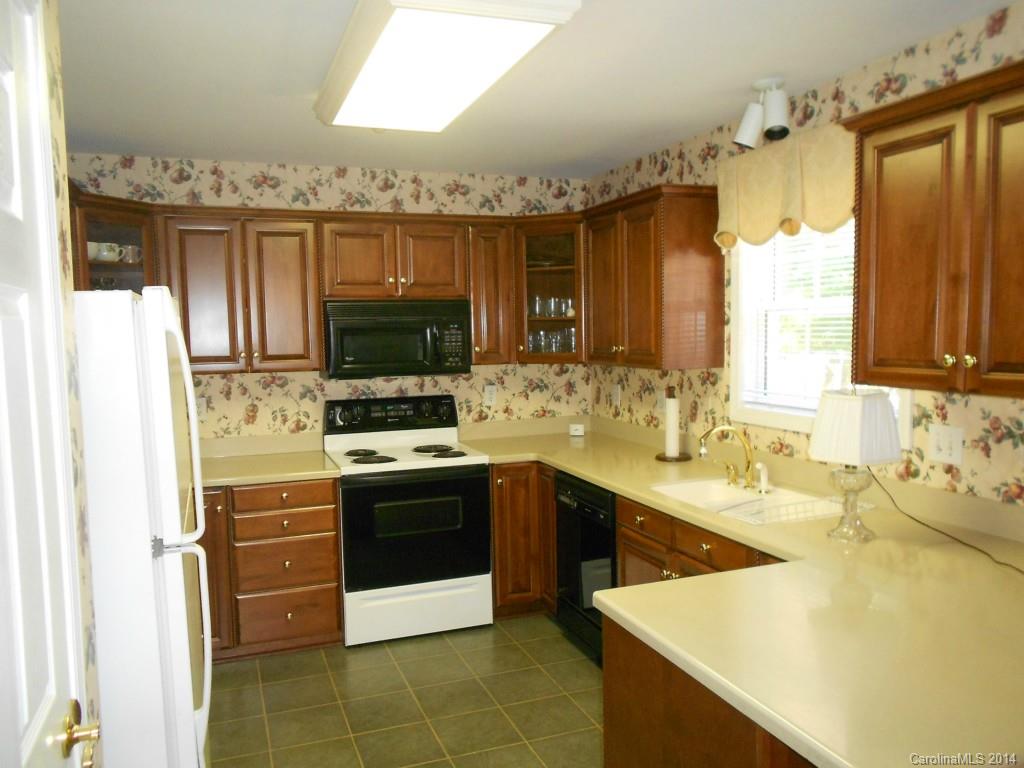 1012 Overhill Road Salisbury, NC 28144 - Photo 5 of 23 Gallery Image 5
