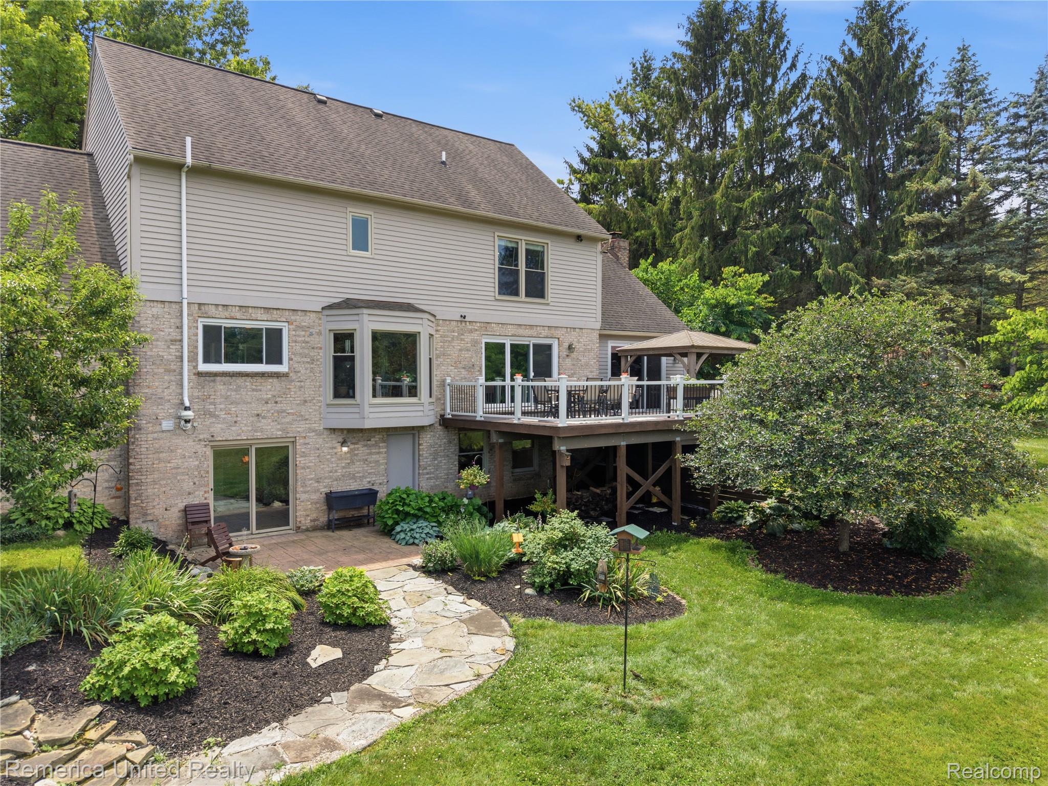 12825 Larkins Road Brighton, MI 48114 - Photo 61 of 79 IMG_3283.JPG