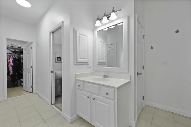 $709,000 | 132 Fresh Meadow Lane, Mount Pleasant, SC 29466