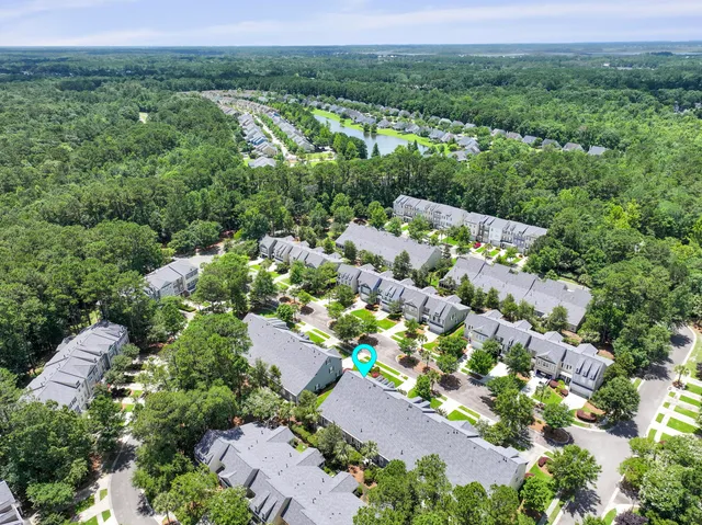 $709,000 | 132 Fresh Meadow Lane, Mount Pleasant, SC 29466