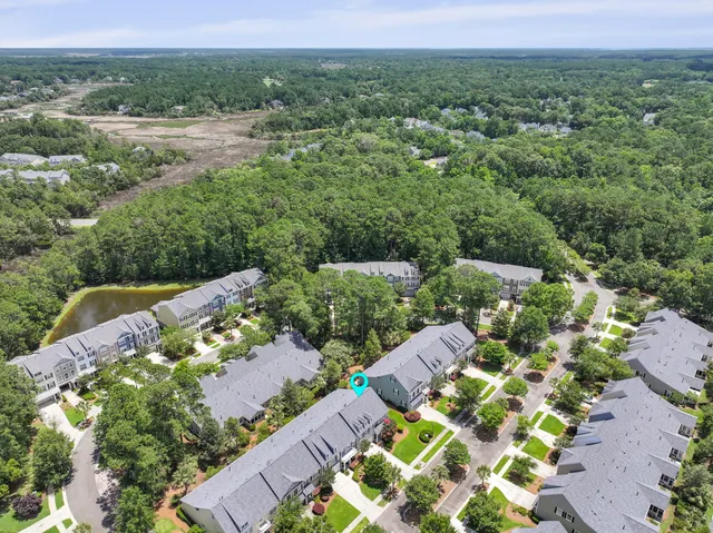 $709,000 | 132 Fresh Meadow Lane, Mount Pleasant, SC 29466