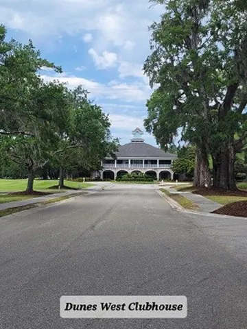 $709,000 | 132 Fresh Meadow Lane, Mount Pleasant, SC 29466