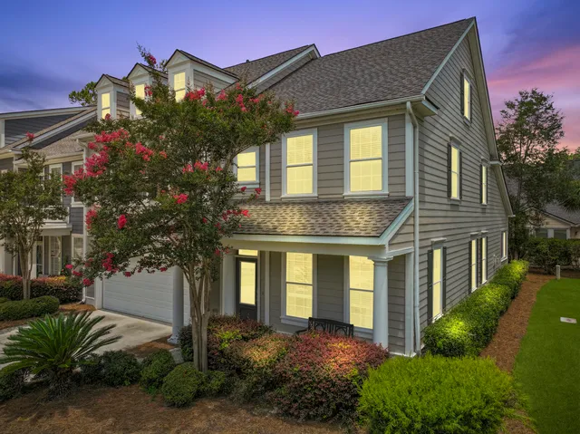 $709,000 | 132 Fresh Meadow Lane, Mount Pleasant, SC 29466
