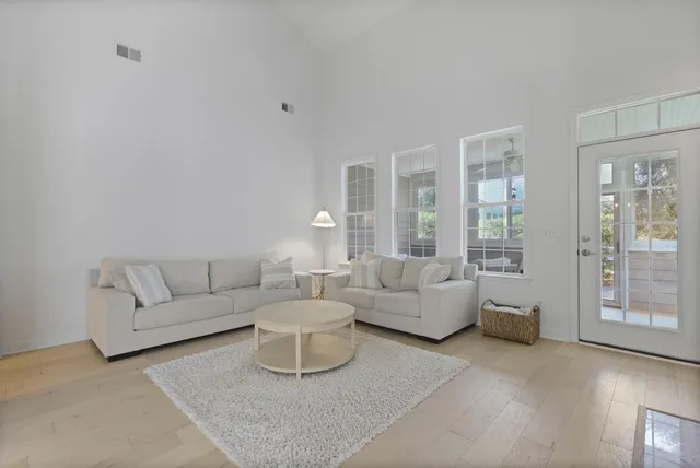 $709,000 | 132 Fresh Meadow Lane, Mount Pleasant, SC 29466