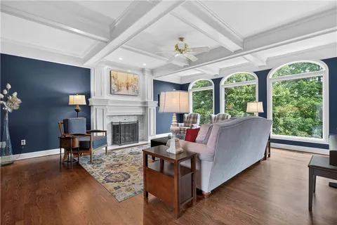 $899,000 | 13101 Walmer Street, Overland Park, KS 66209