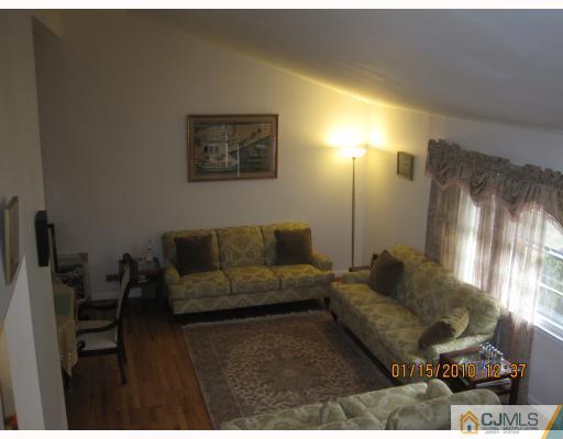 30 Gage Road East Brunswick, NJ 08816 - Photo 5 of 10 Gallery Image 5