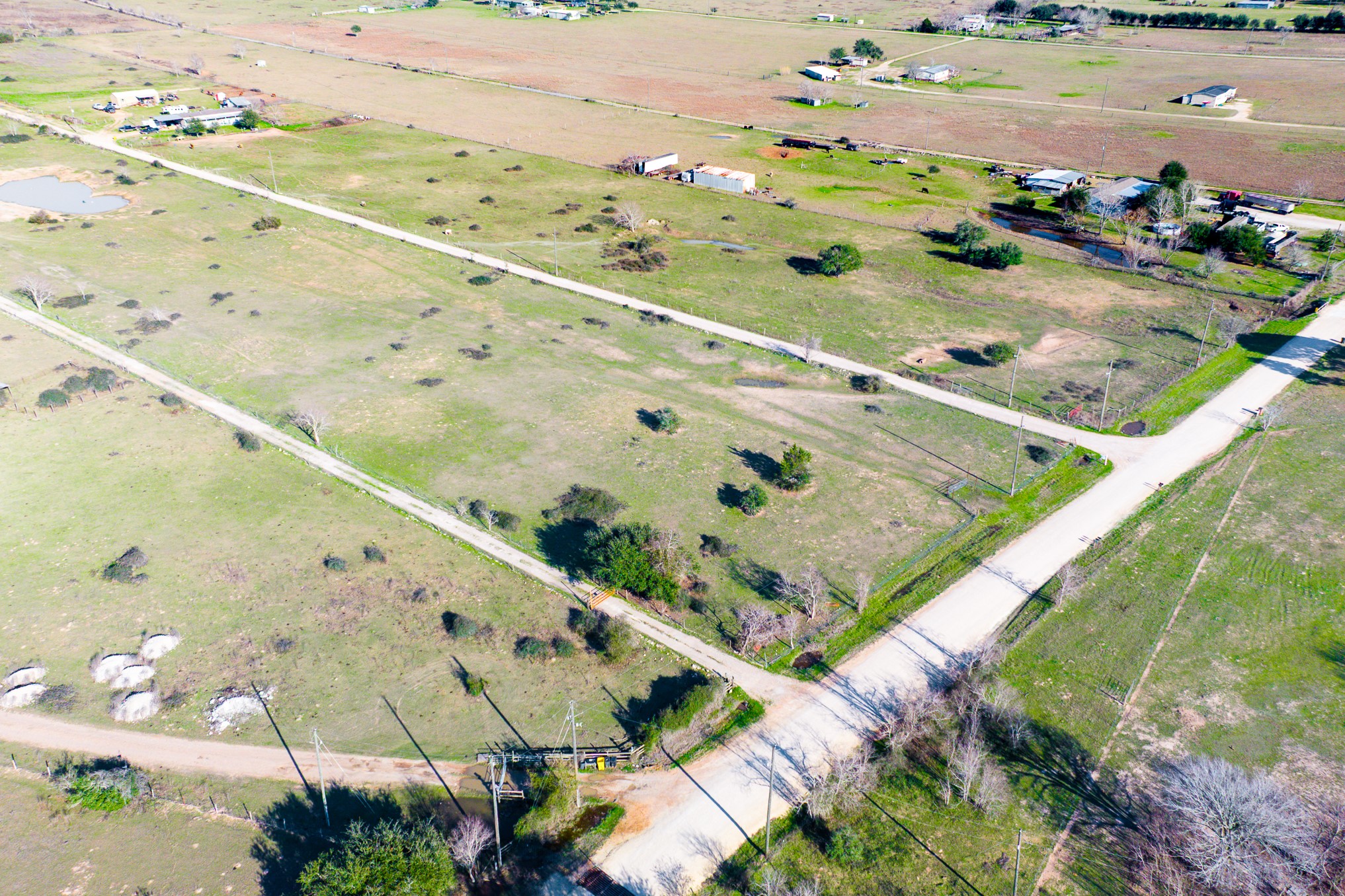 682 Schultz Road Sealy, TX 77474 - Photo 4 of 35