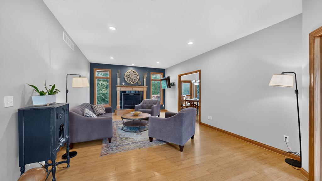 2967 Darcy Drive Northeast Rochester, MN 55906 - Photo 7 of 53