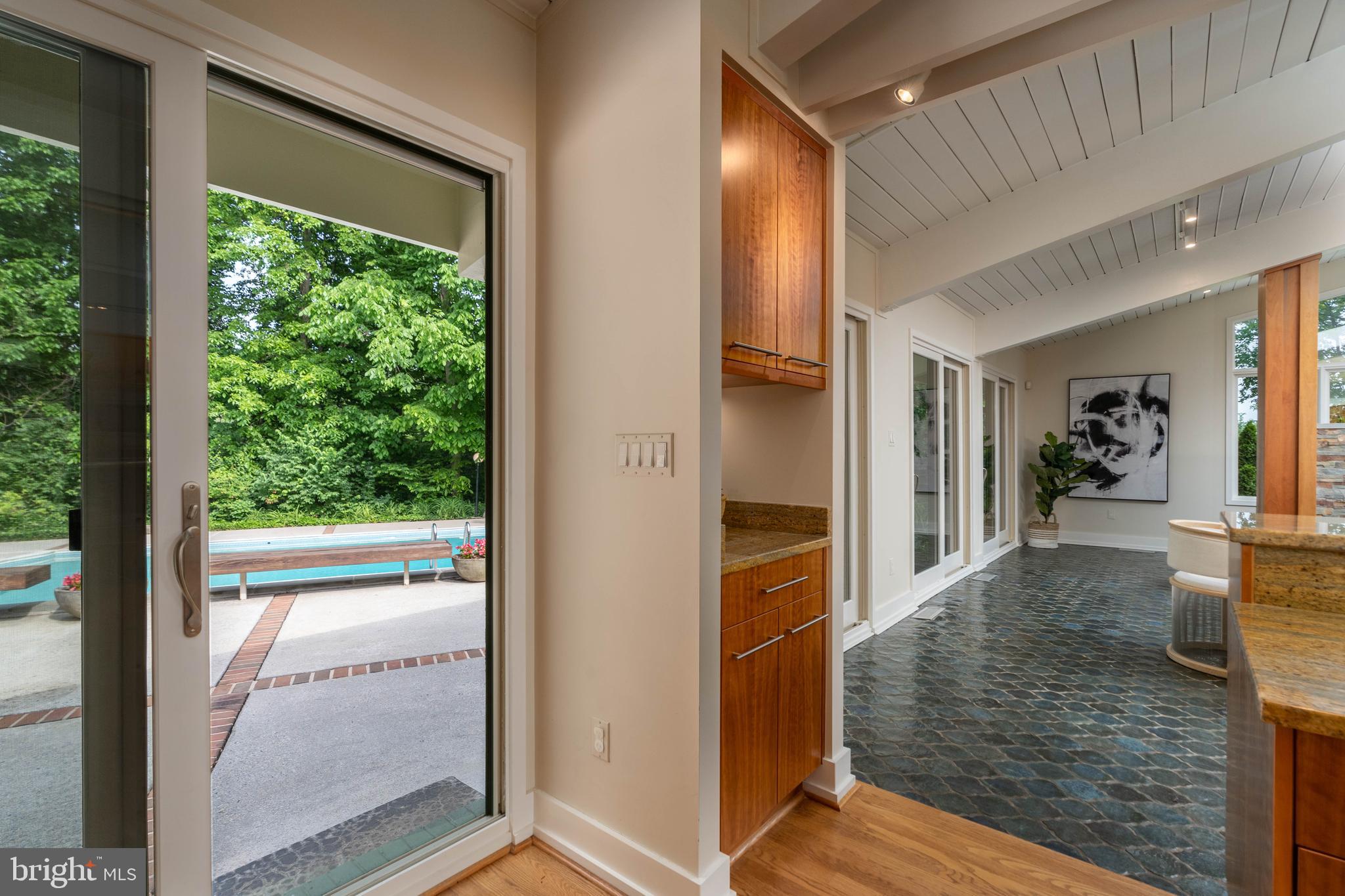 7105 Nevis Road Bethesda, MD 20817 - Photo 14 of 68 Gallery Image 14
