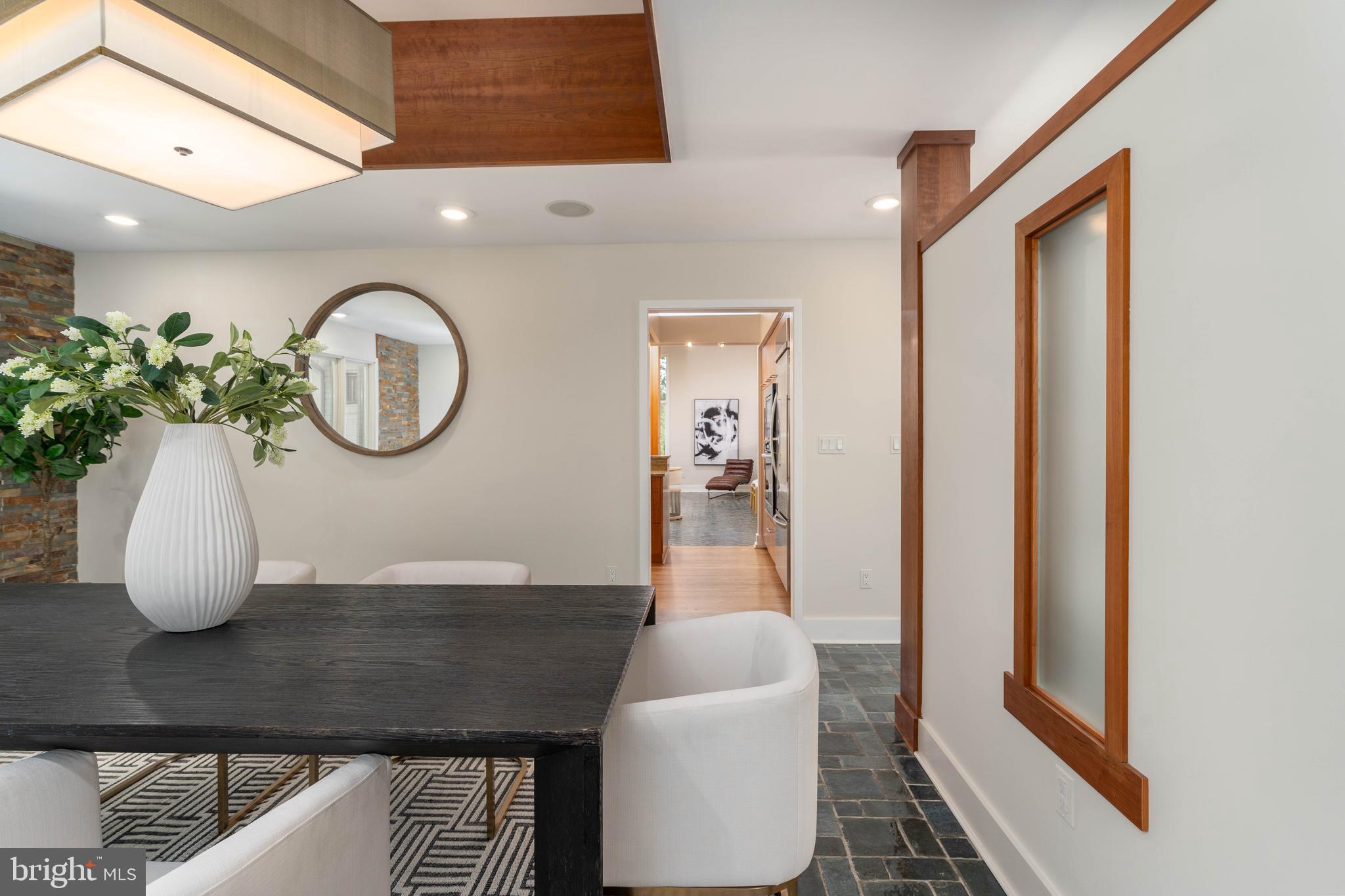 7105 Nevis Road Bethesda, MD 20817 - Photo 9 of 68 Gallery Image 9