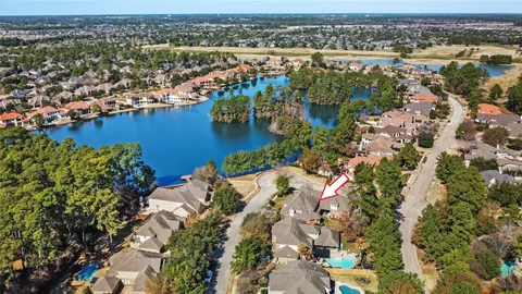 $1,100,000 | 34 Kerloch Point, Spring, TX 77379