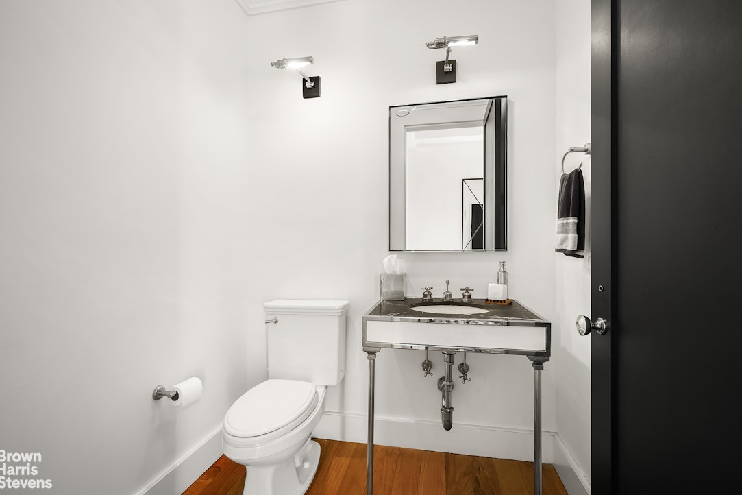 15 East 26th Street, Unit 13F Manhattan, NY 10010 - Photo 11 of 18