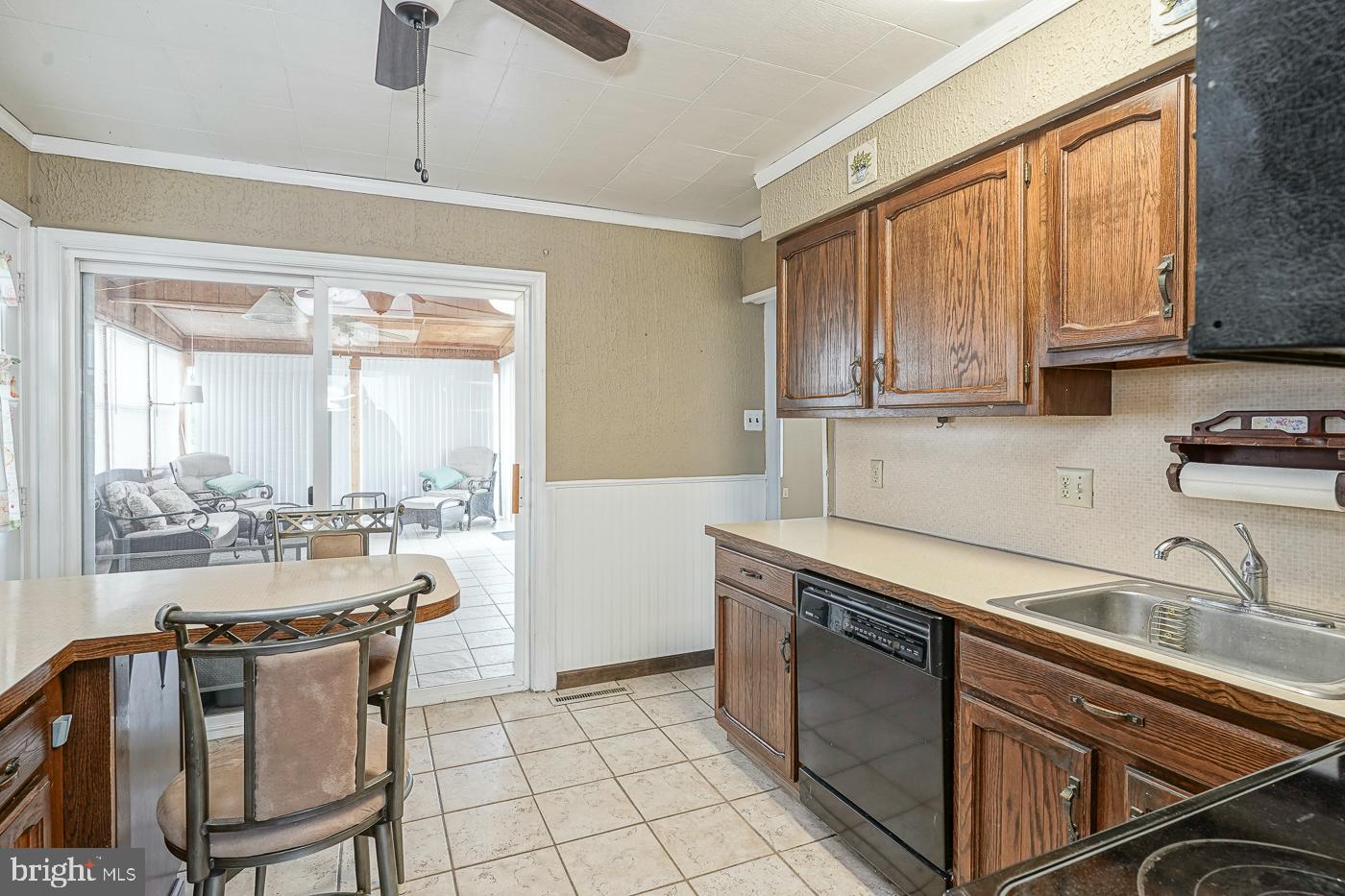 465 Bucknell Avenue Wenonah, NJ 08090 - Photo 5 of 24