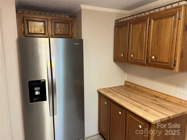 a view of a storage & utility room
