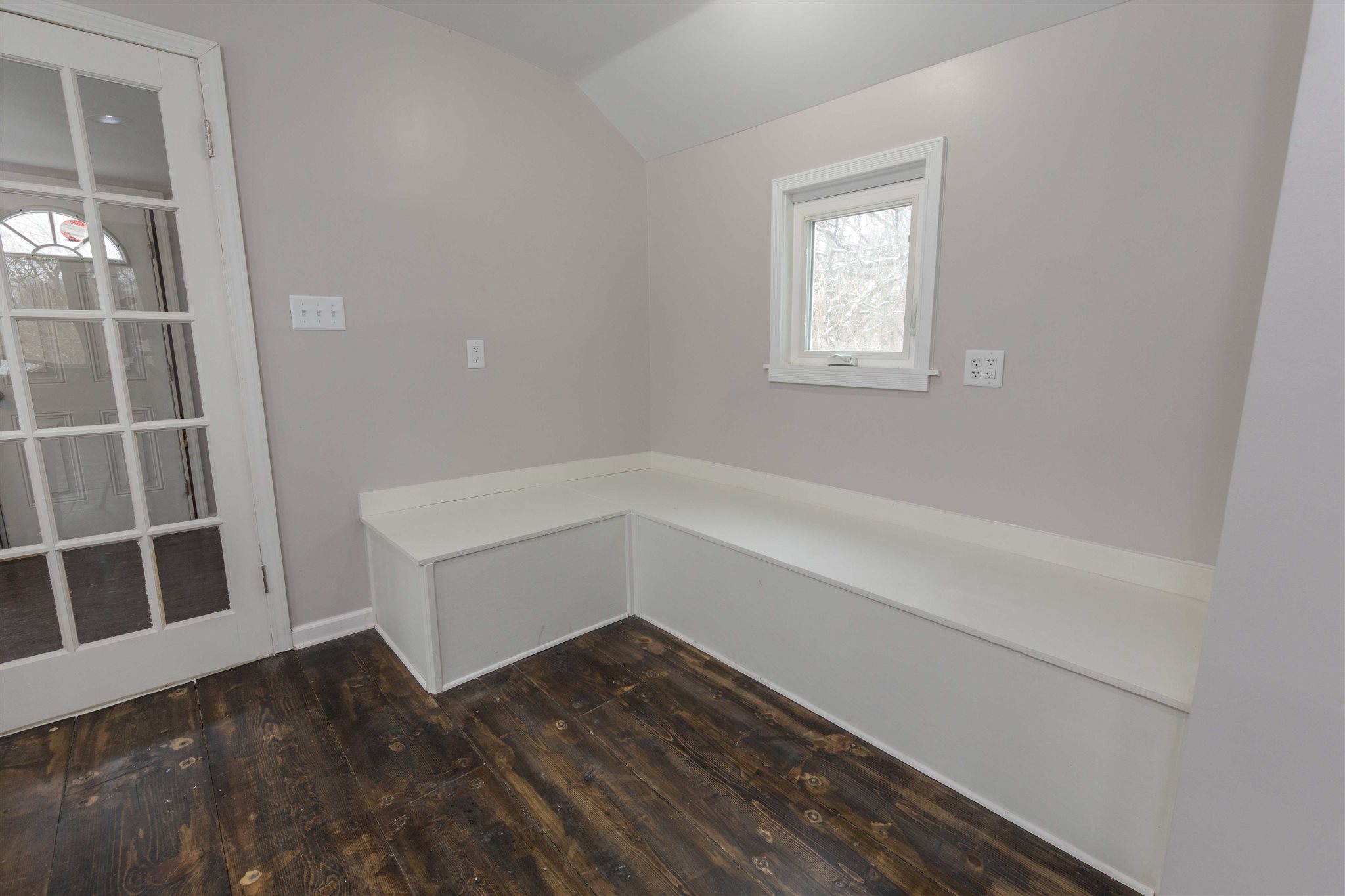 54745 Pine Road South Bend, IN 46628 - Photo 12 of 34 Gallery Image 12