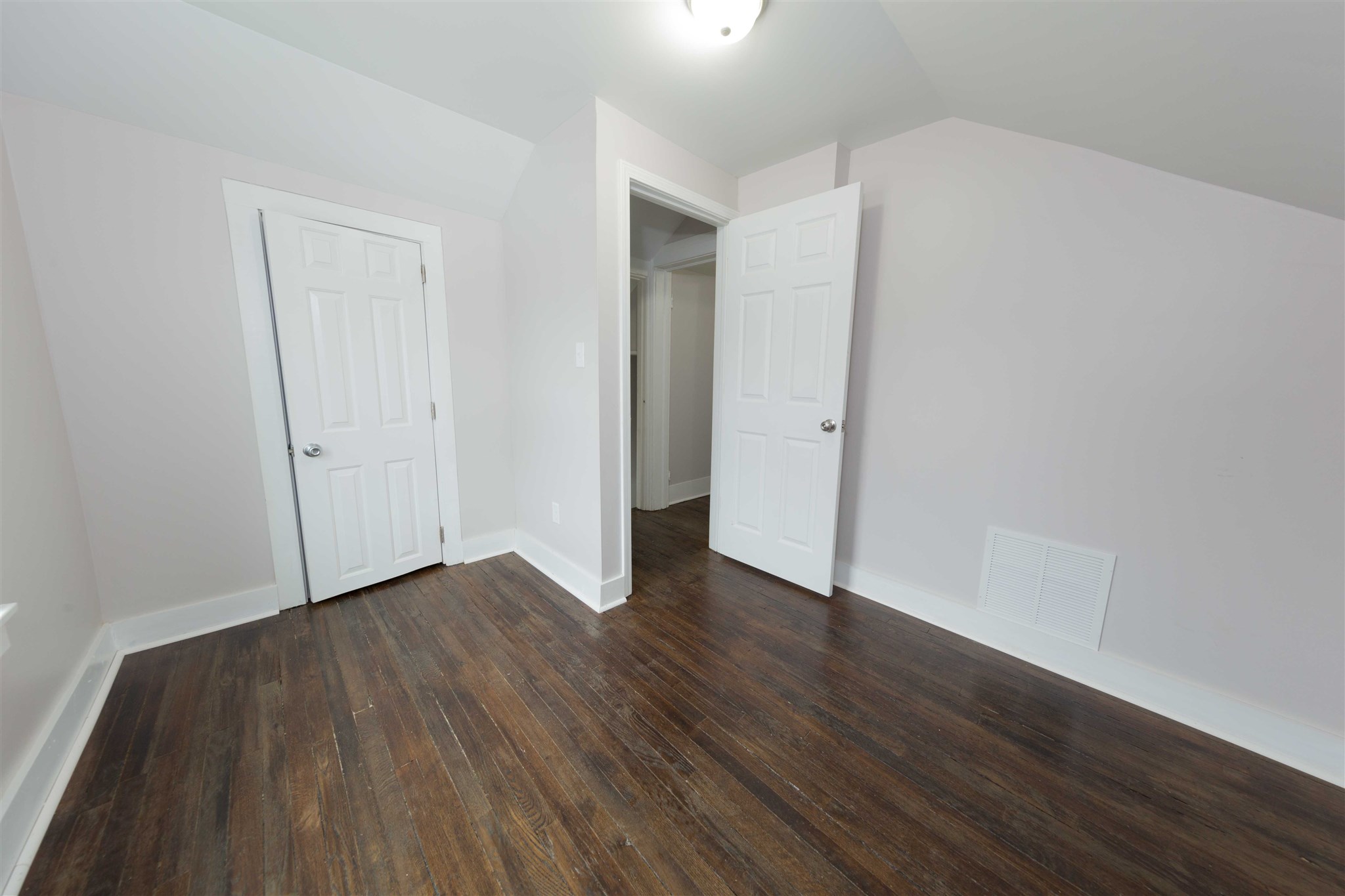54745 Pine Road South Bend, IN 46628 - Photo 23 of 34 Gallery Image 23