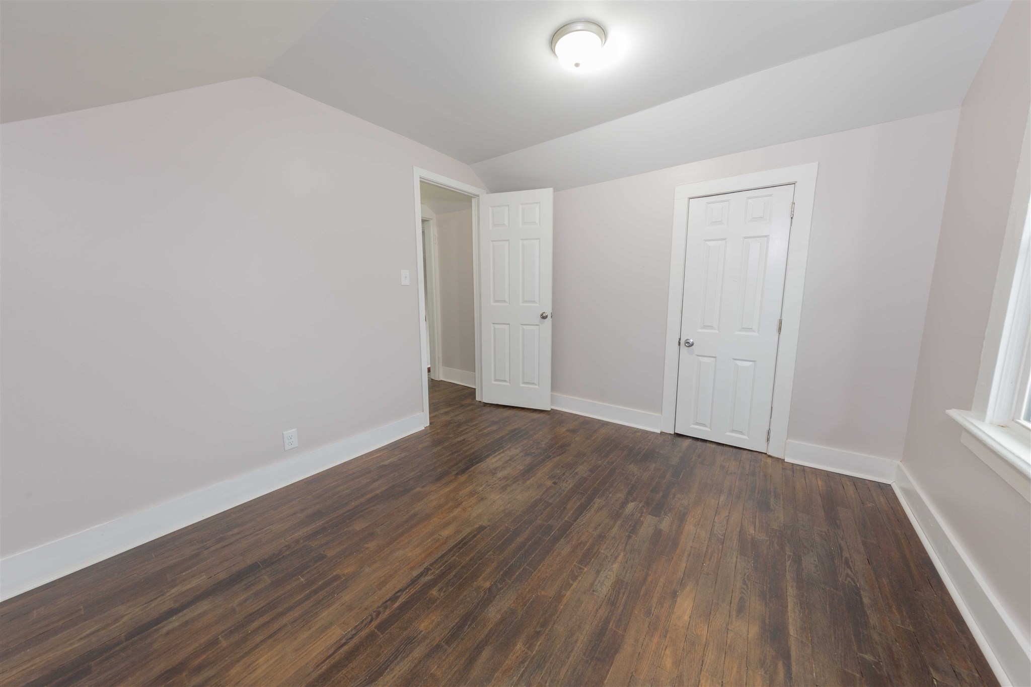 54745 Pine Road South Bend, IN 46628 - Photo 26 of 34 Gallery Image 26