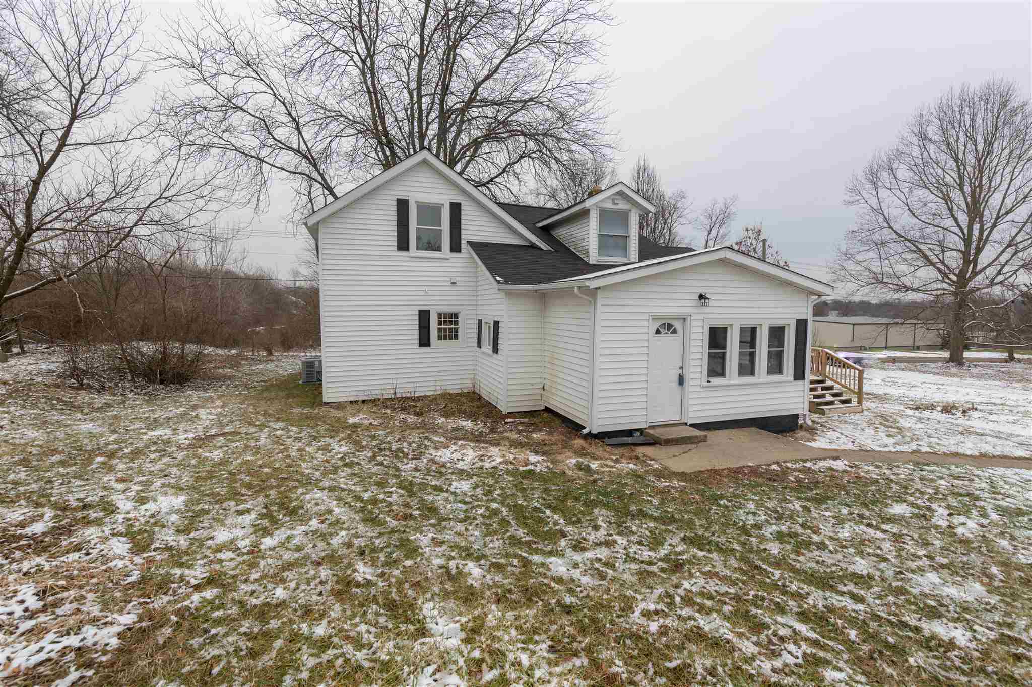 54745 Pine Road South Bend, IN 46628 - Photo 32 of 34 Gallery Image 32