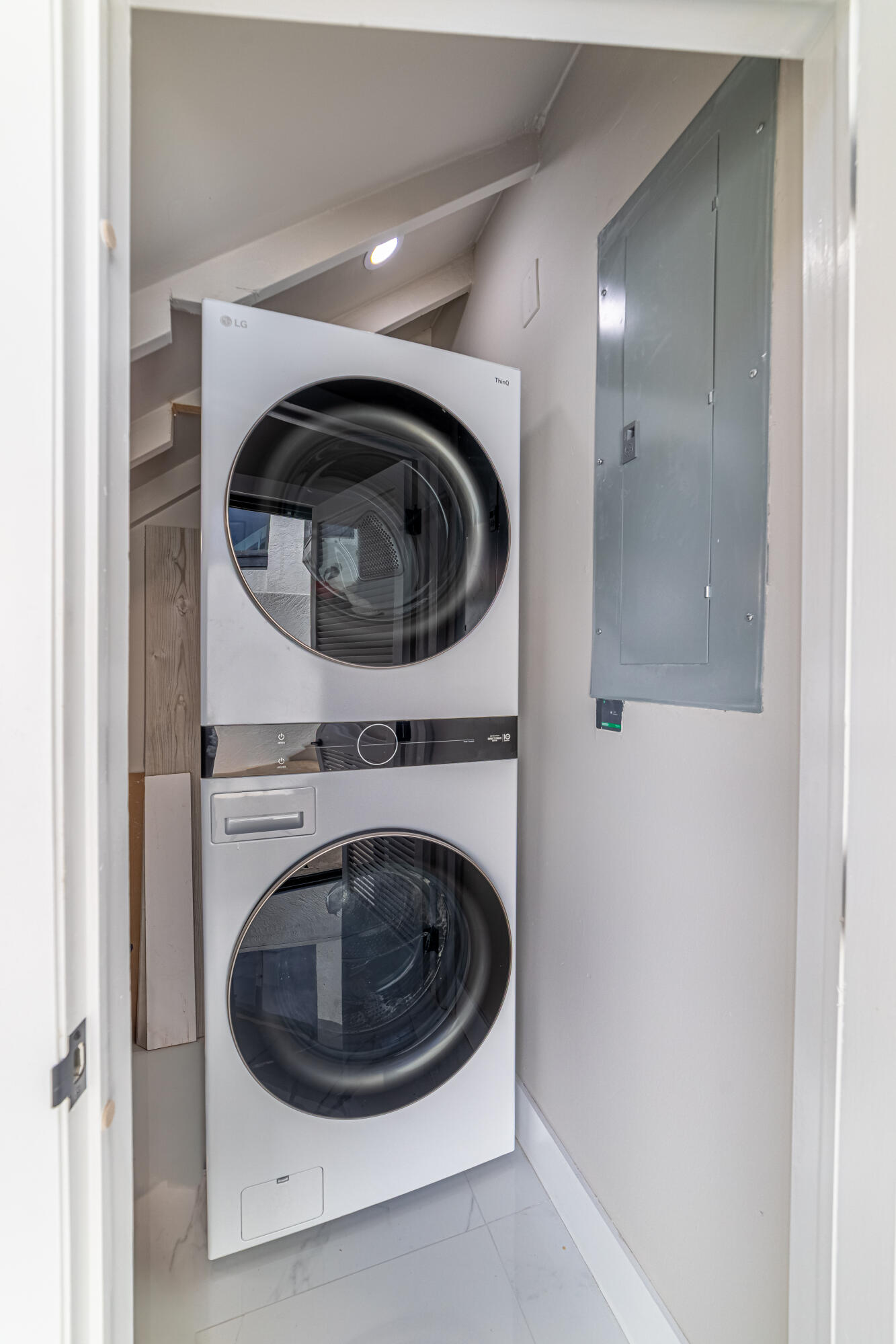 3474 South Ocean Boulevard, Unit 2 Palm Beach, FL 33480 - Photo 23 of 37 a utility room with dryer and washer