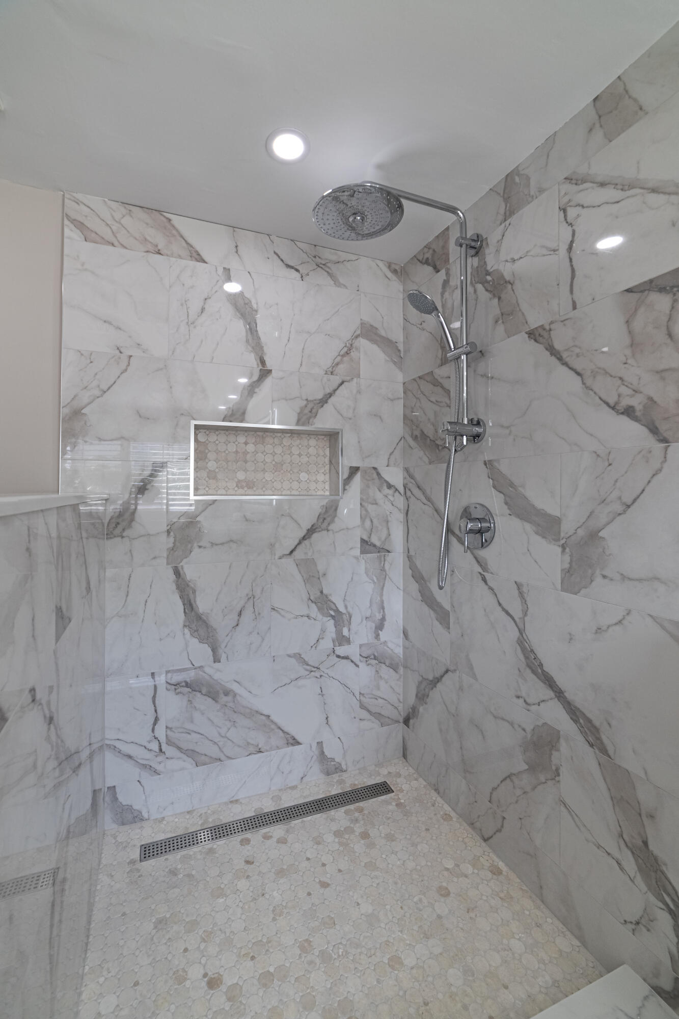 3474 South Ocean Boulevard, Unit 2 Palm Beach, FL 33480 - Photo 29 of 37 Primary Bathroom-Shower