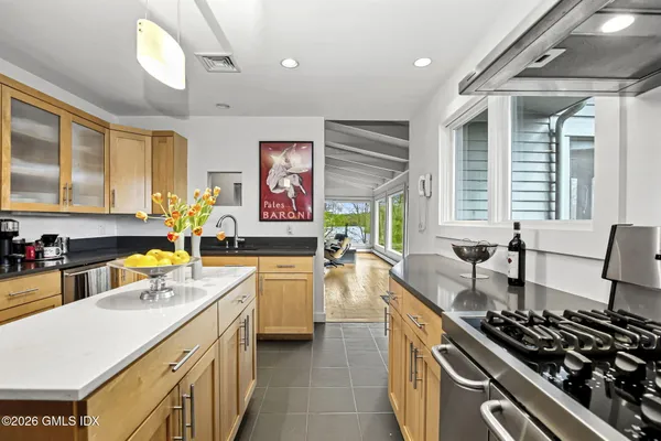 $2,950,000 | 185 Valley Road, Cos Cob, CT 06807