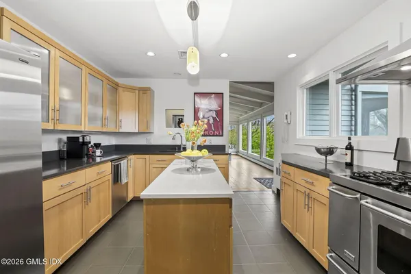 $2,950,000 | 185 Valley Road, Cos Cob, CT 06807