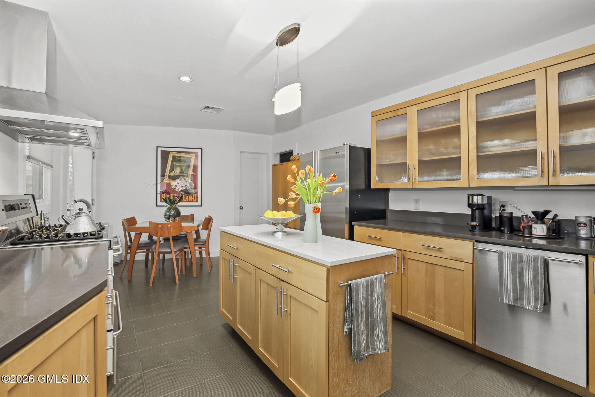 185 Valley Road Cos Cob, CT 06807 - Photo 18 of 38 185-valley-rd