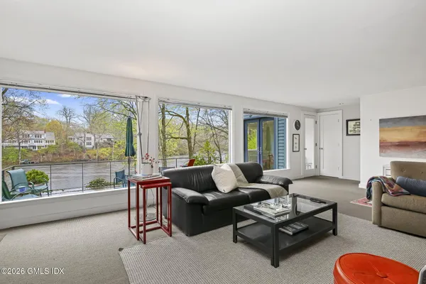 $2,950,000 | 185 Valley Road, Cos Cob, CT 06807