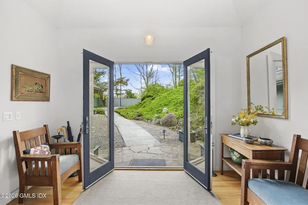 $2,950,000 | 185 Valley Road, Cos Cob, CT 06807