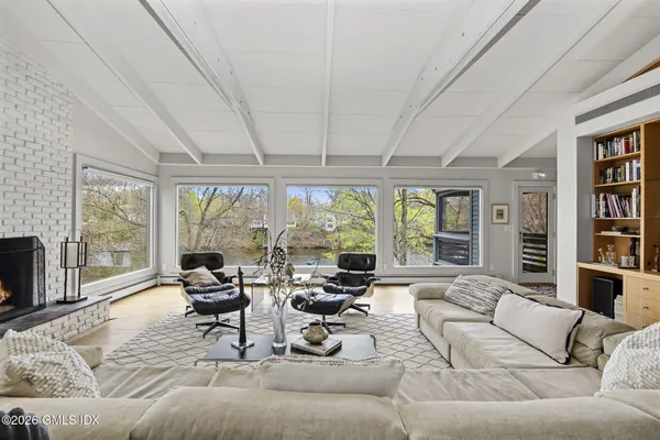 $2,950,000 | 185 Valley Road, Cos Cob, CT 06807